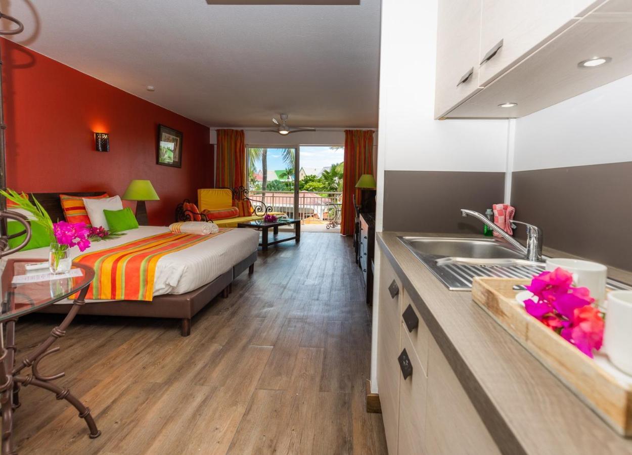 Orient Bay Palm Court Residence 4 Stars Quarter of Orleans Екстер'єр фото
