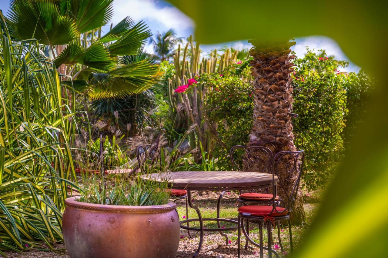 Orient Bay Palm Court Residence 4 Stars Quarter of Orleans Екстер'єр фото
