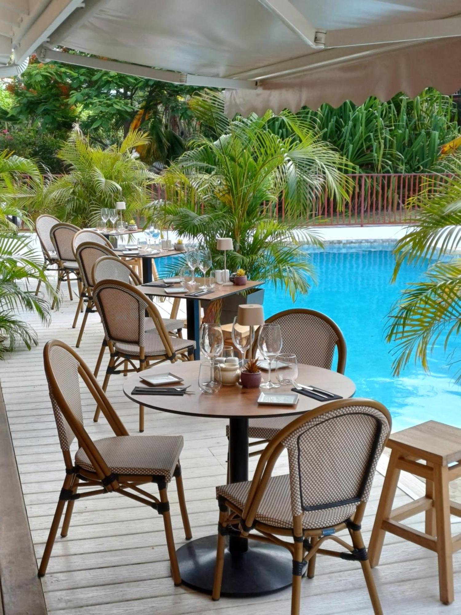 Orient Bay Palm Court Residence 4 Stars Quarter of Orleans Екстер'єр фото